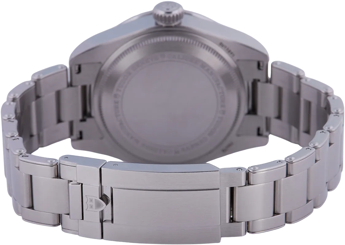 Tudor Black Bay Pro M79470-0001